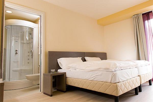 Hotel Kube Folgaria Zewnętrze zdjęcie